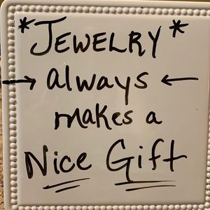 👇👇JEWELRY! JEWELRY!! AND MORE JEWELRY‼️👇👇